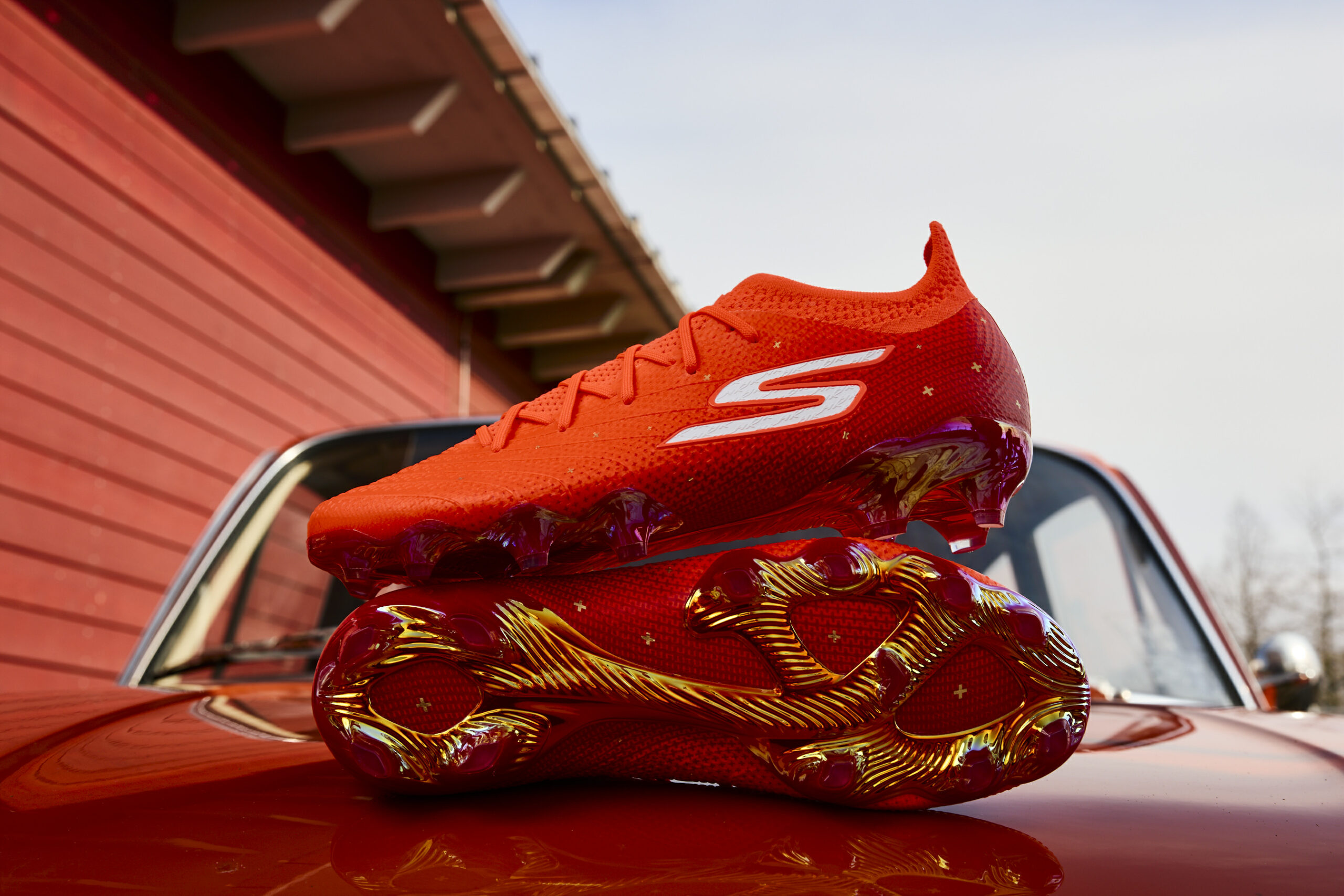 Sporun farklı branşları için geliştirdiği koleksiyonlarla performansa ve konfora odaklanan