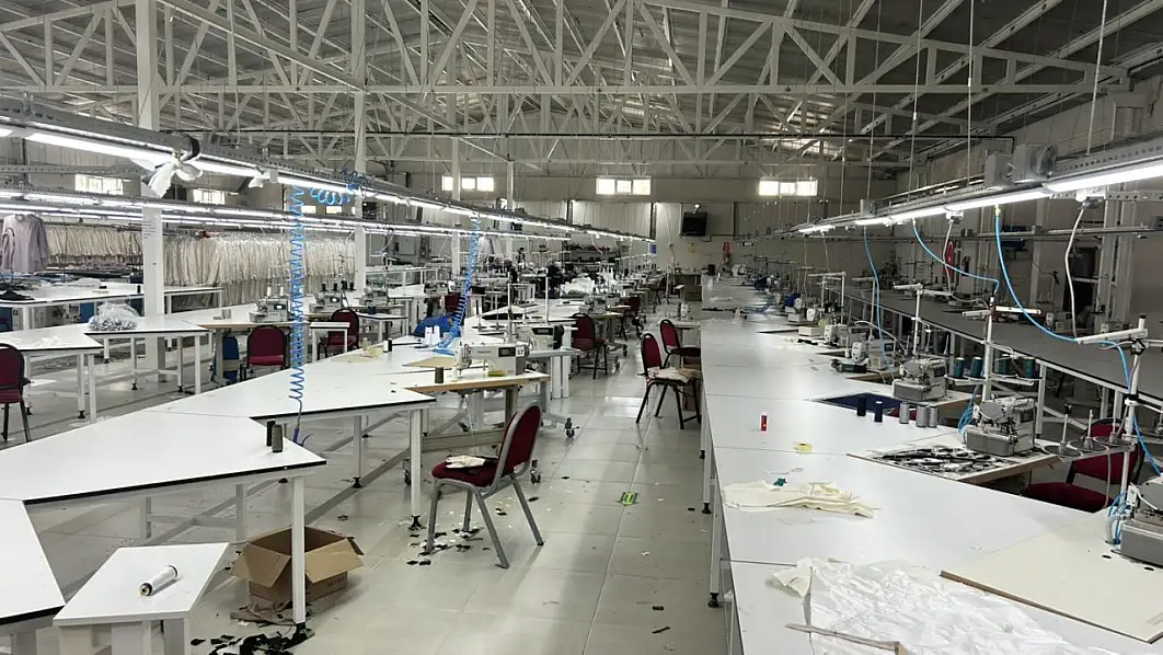 Kayseri'nin Tomarza ilçesinde faaliyet gösteren Tunalıoğlu Tekstil, sektördeki dalgalanmalar nedeniyle geçici