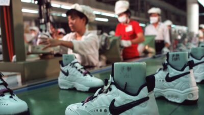 ABD Başkanı Donald Trump’ın, yerli üretimi teşvik etmek amacıyla Vietnam’a