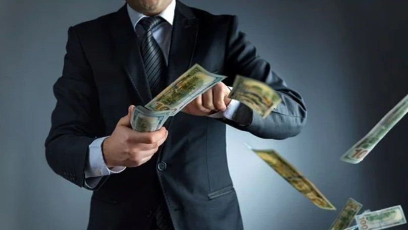 JPMorgan Chase'in tahminlerine göre ABD'de 2021'de bin 370 olan milyarder