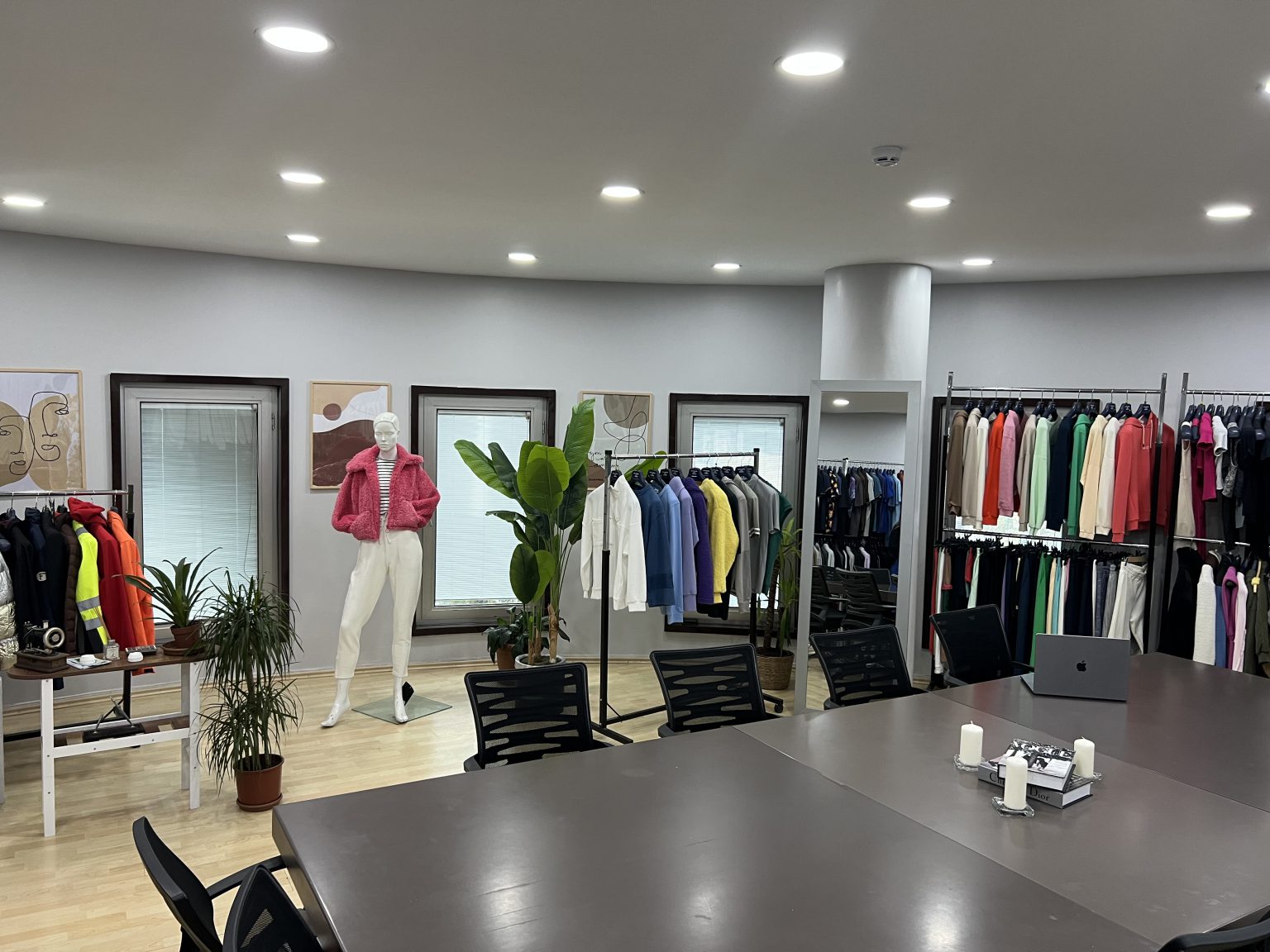 Ünlü markalara üretim yapan İnfo Global DYS Tekstil, içine girdiği