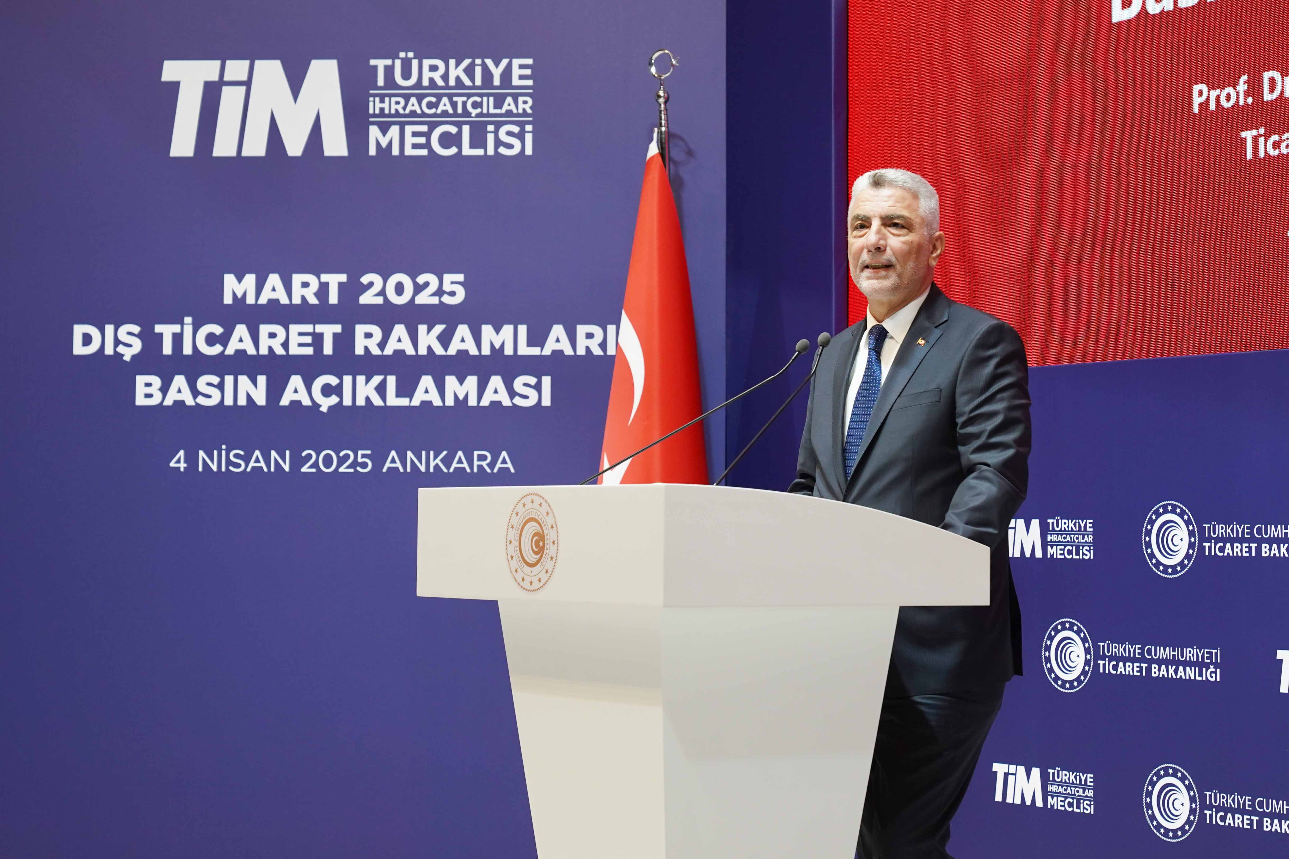 Ticaret Bakanı Ömer Bolat, ABD'nin yeni gümrük tarifesiyle ilgili değerlendirmelerde