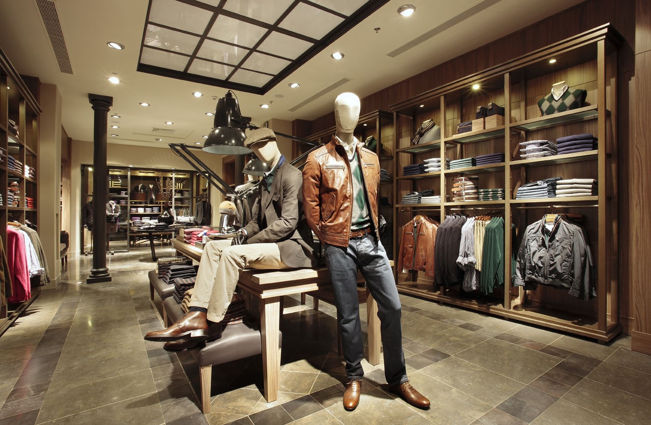 Ruslar, ülkeden ayrılan giyim markalarına olan ilgilerini kaybediyor. Daha önce 2025 yılında