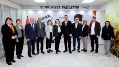 İzmir'de Konaklı kadınlara daha fazla iş olanağı yaratmak için çalışmalarını