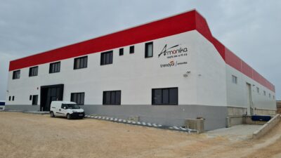 Kadın giyim sektörünün önde gelen firmalarından Eskişehir merkezli Armonika Tekstil,