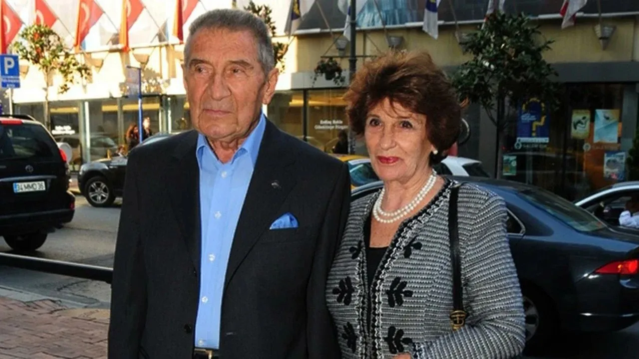 Boyner Holding'in ve TÜSİAD'ın kurucularından Türk tekstil ve moda dünyasının