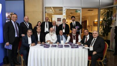 Gazeteci Fulya Bayraktar'ın “Eski Dostlar-Türkiye’de AVM’lerin Temelleri” kitabı Perakende Günleri