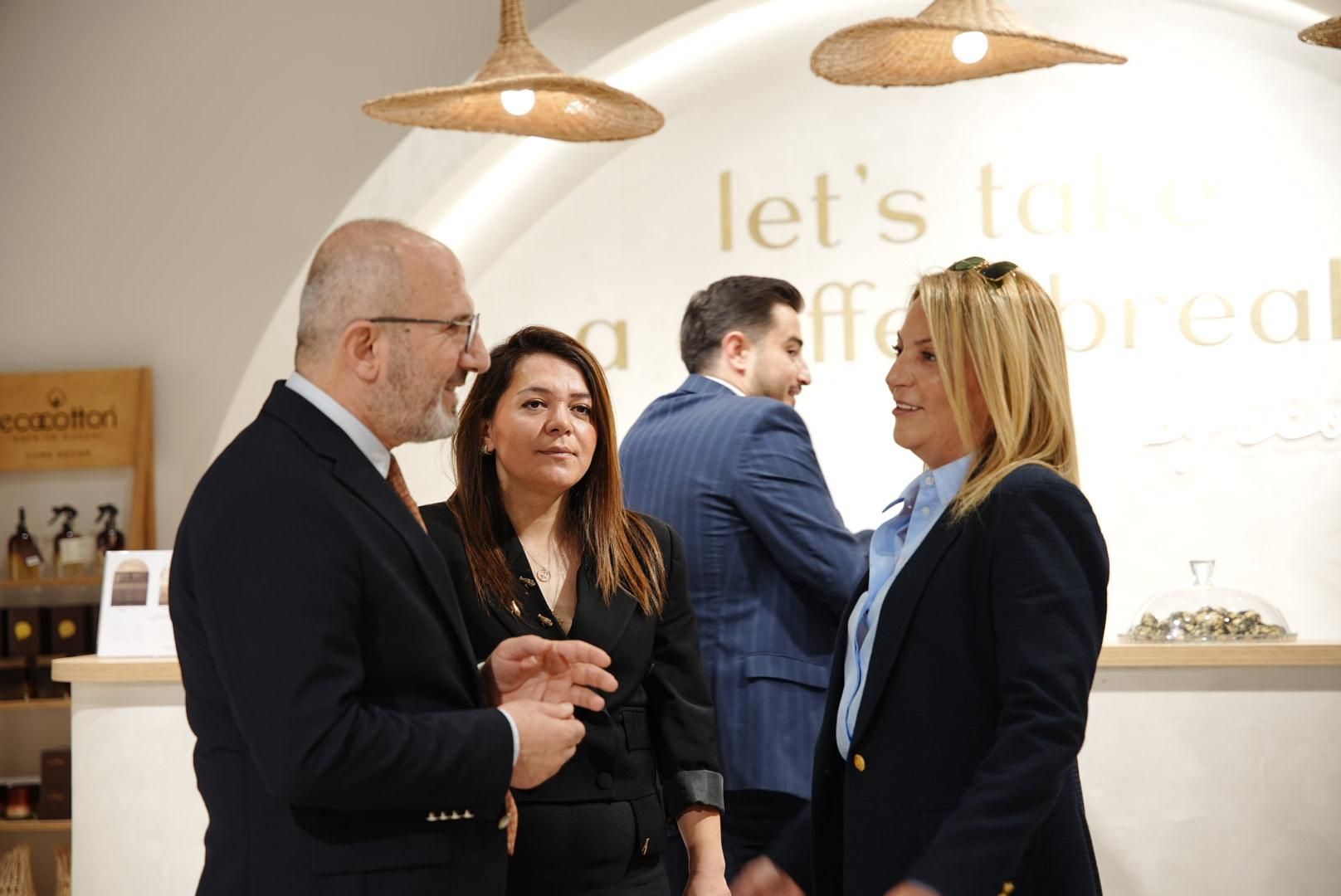 Ev tekstili sektörünün en büyük uluslararası buluşmalarından biri olan HOMETEX