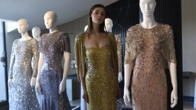 Modaseverlerle buluşmaya hazırlanan Jenny Packham koleksiyonu moda tutkunlarına yönelik özel