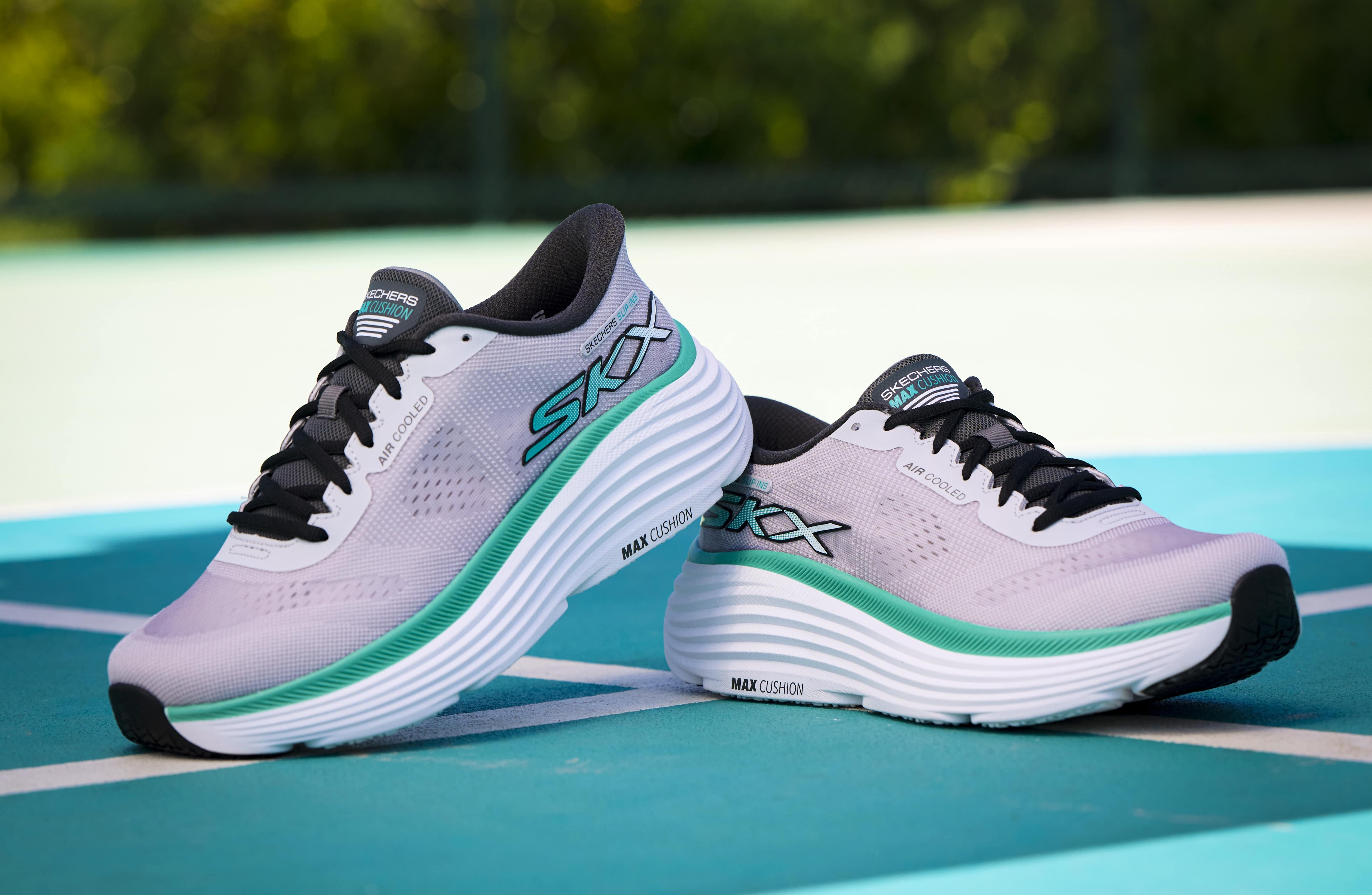 Aktif yaşama adım atanların konfor elçisi Skechers, Max Cushioning koleksiyonuyla