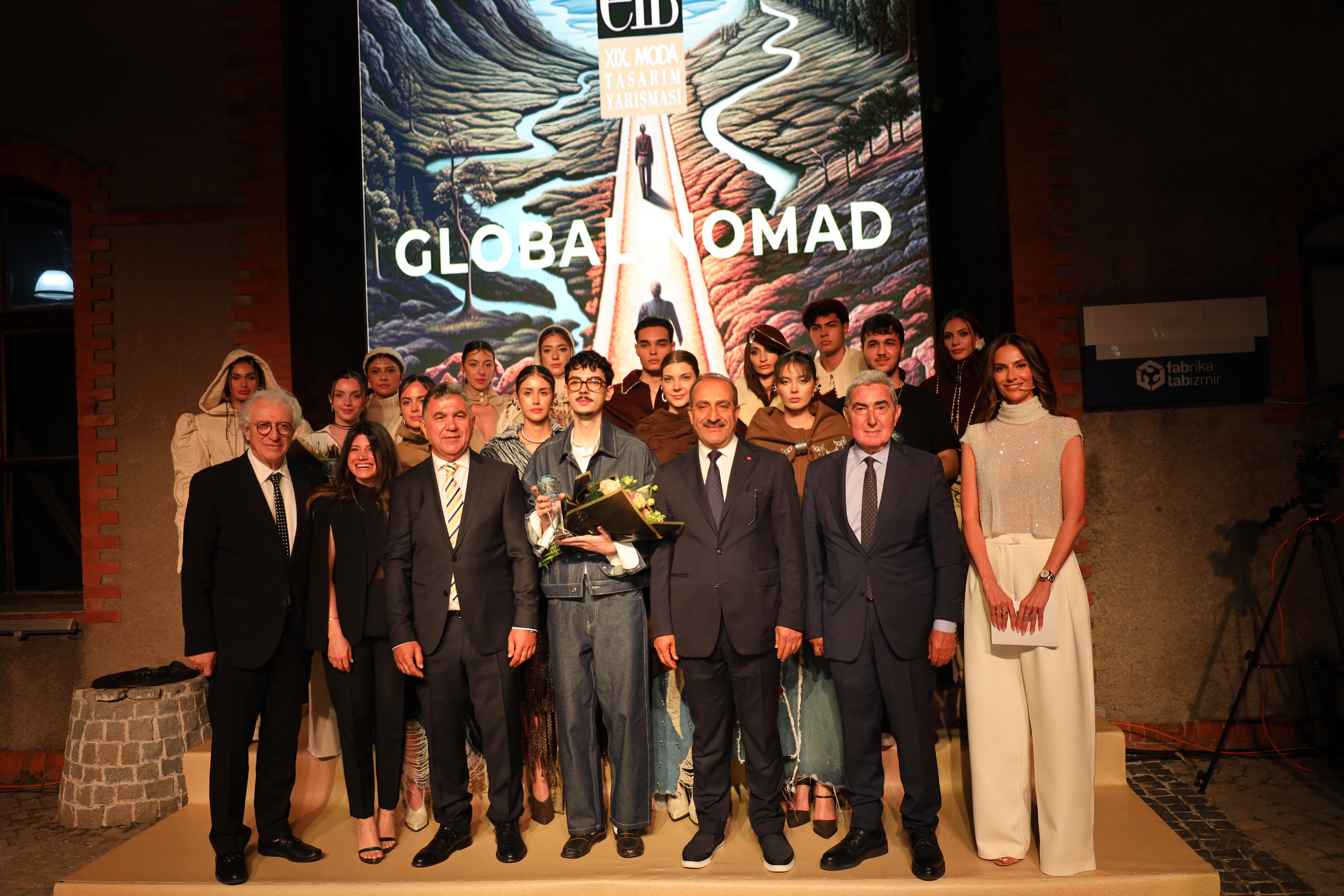 Türk moda endüstrisine genç, vizyoner, başarılı tasarımcılar kazandırmak amacıyla Ege