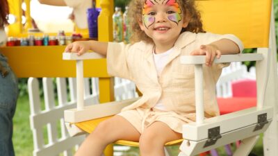 Her yaşın sevilen moda markası DeFacto, çocuklara özel tasarladığı koleksiyonlarını