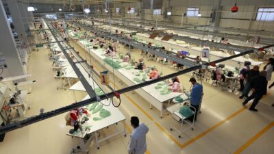 İstanbul Sanayi Odası Türkiye İmalat PMI Nisan'da bir önceki aya