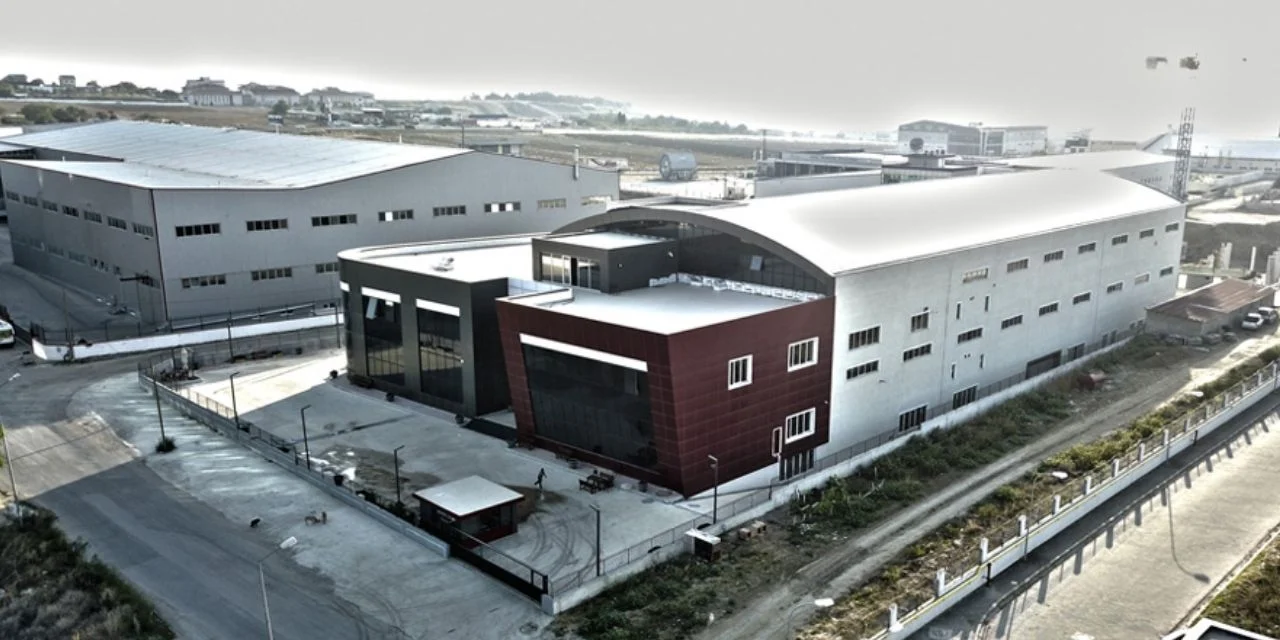 Denizli’de 1954 yılından bu yana faaliyet gösteren tekstil firması Çiçekçi