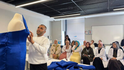 Ünlü modacı Süleyman Güvenç, Fatih Belediyesi KARINCA El Emeği Eğitim