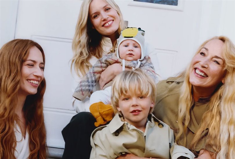 68 yaşındaki efsanevi süper model Jerry Hall, ünlü rock yıldızı