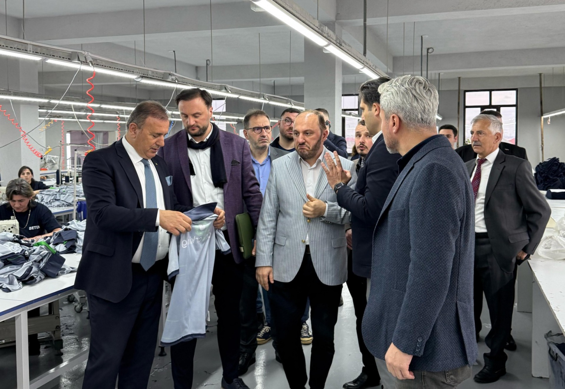 TTSO heyeti, Azerbaycan’da KOBİA ve fabrikalarla görüşmeler yaptı, ortak yatırım