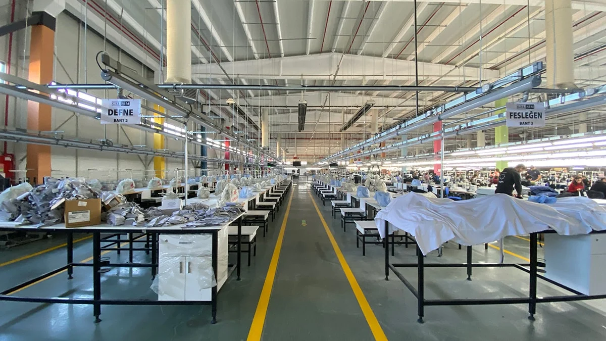 İstihdam ve kapasite kullanım oranlarının güncel enflasyon verisi ile dip