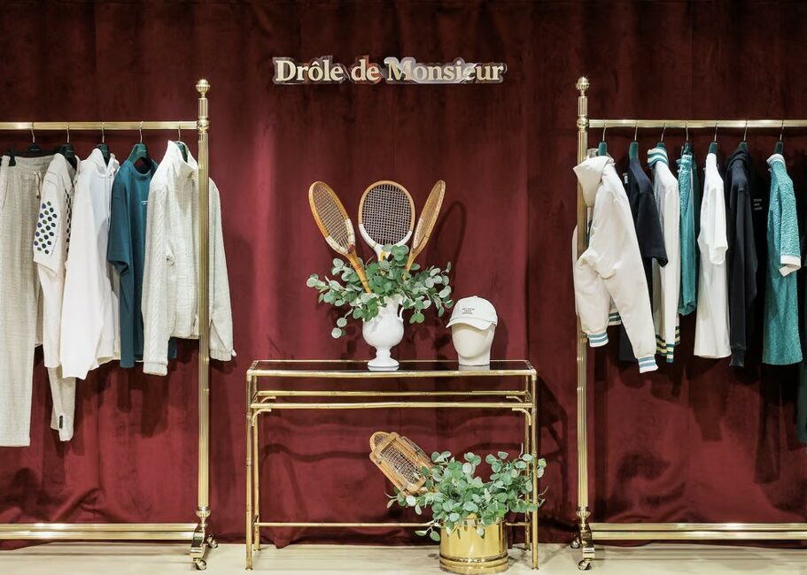 Paris merkezli moda markası Drôle de Monsieur, Londra'nın lüks alışveriş