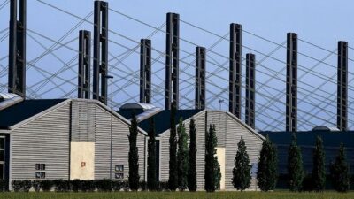 İtalyan moda devi Benetton Group, CEO Claudio Sforza'nın uyguladığı radikal