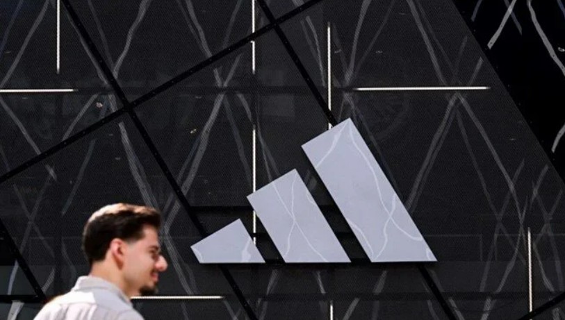 Adidas, siber saldırı sonucu müşteri verilerinin çalındığını açıkladı.
