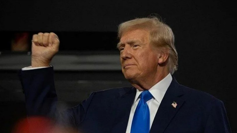 ABD Başkanı Donald Trump, Avrupa Birliği'ne getirdiği ve ertelediği ek