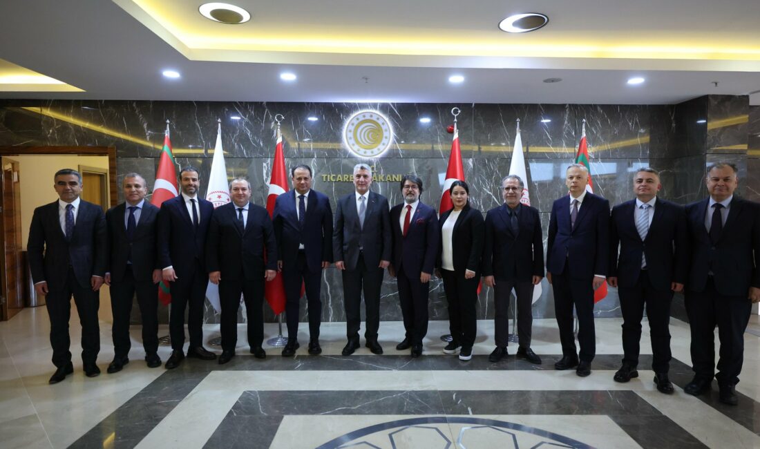 Türkiye Giyim Sanayicileri Derneği (TGSD) Müşterek Başkanları Toygar Narbay ve Dr. Ümit Özüren,