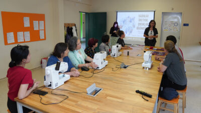 Eskişehir'de Tepebaşı Belediyesi tarafından hayata geçirilen 'Kadınlar Üretiyor, Çocuklar Gülümsüyor'