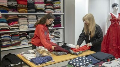 Bolu Abant İzzet Baysal Üniversitesi (BAİBÜ), öğrencilere ücretsiz ve çevre dostu giyim