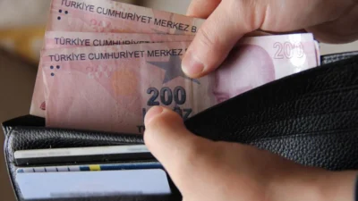 Hazine ve Maliye Bakanı Mehmet Şimşek "Başta esnafımız olmak üzere