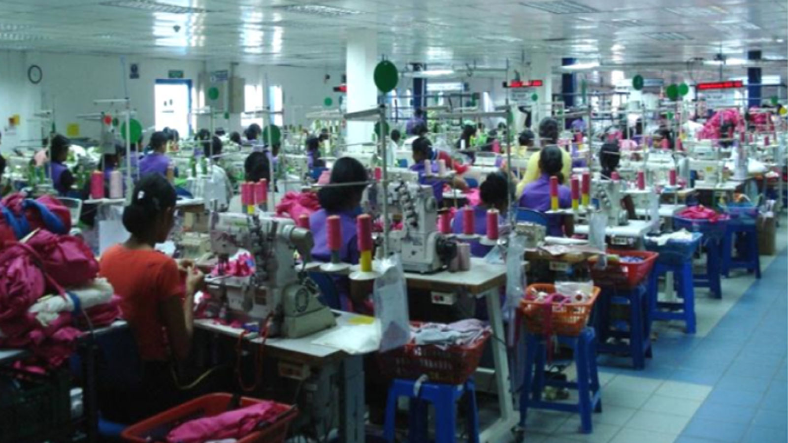 İngiliz moda devi Next, Sri Lanka'nın Katunayake Serbest Ticaret Bölgesi'ndeki