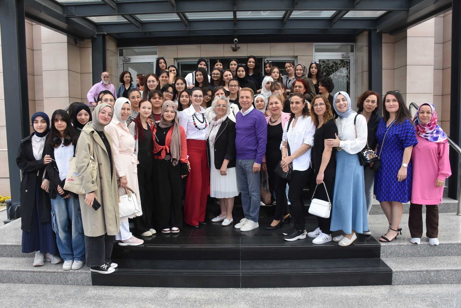 Uludağ Hazır Giyim ve Konfeksiyon İhracatçıları Birliği (UHKİB) tarafından İstanbul