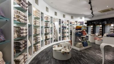 Türkiye'nin köklü tekstil firmalarından Kaynak Tekstil, ihracatta yenilikçi adımlar atmaya