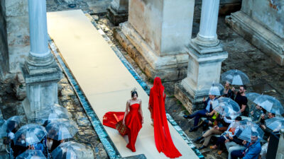 Antalya Fashion Week 2025, Antalya’nın kalbi Kaleiçi’nde, 1895 yıllık Hadrian