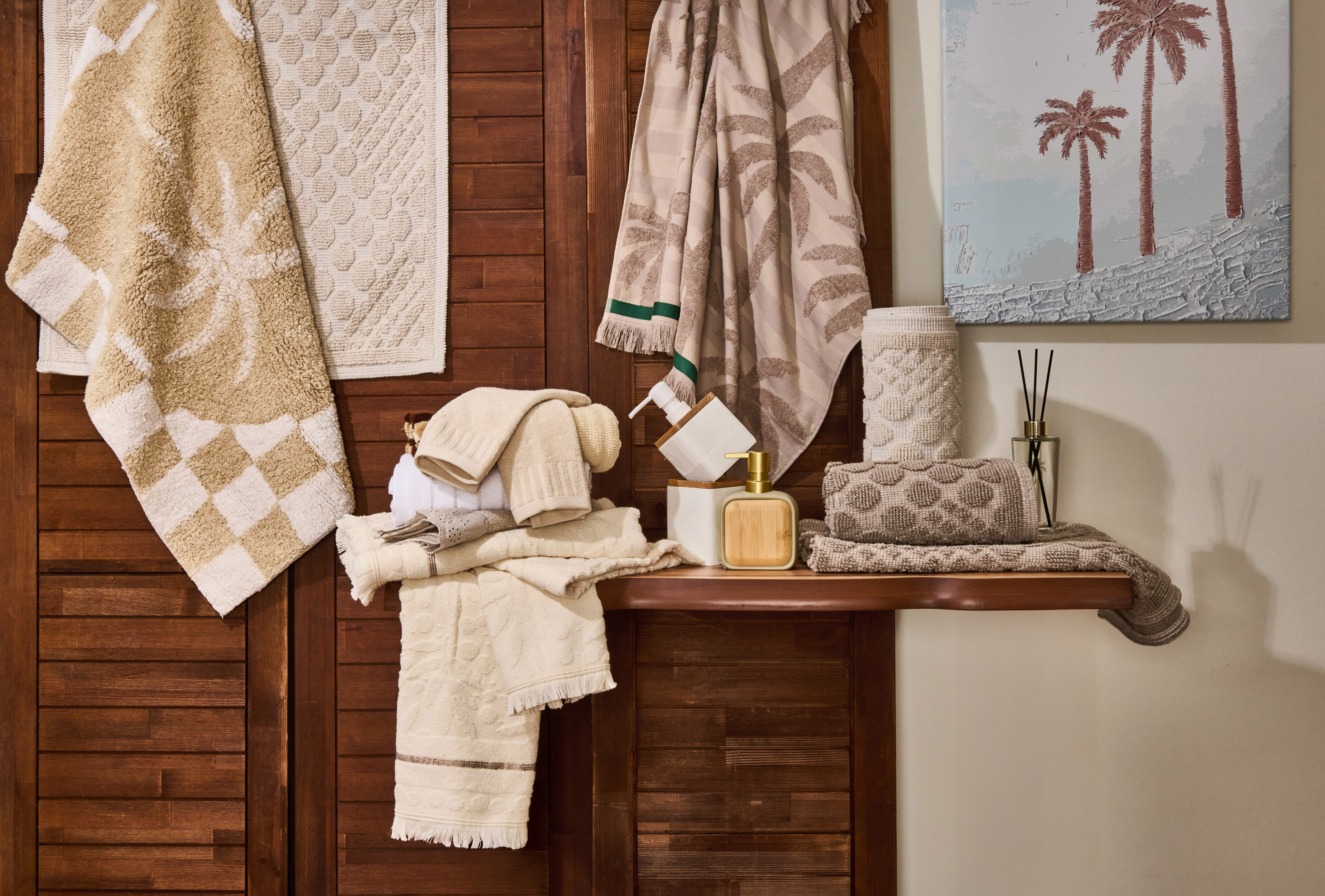 Evidea, yepyeni koleksiyonu Palm Breeze ile bu yaz palmiye esintisiyle