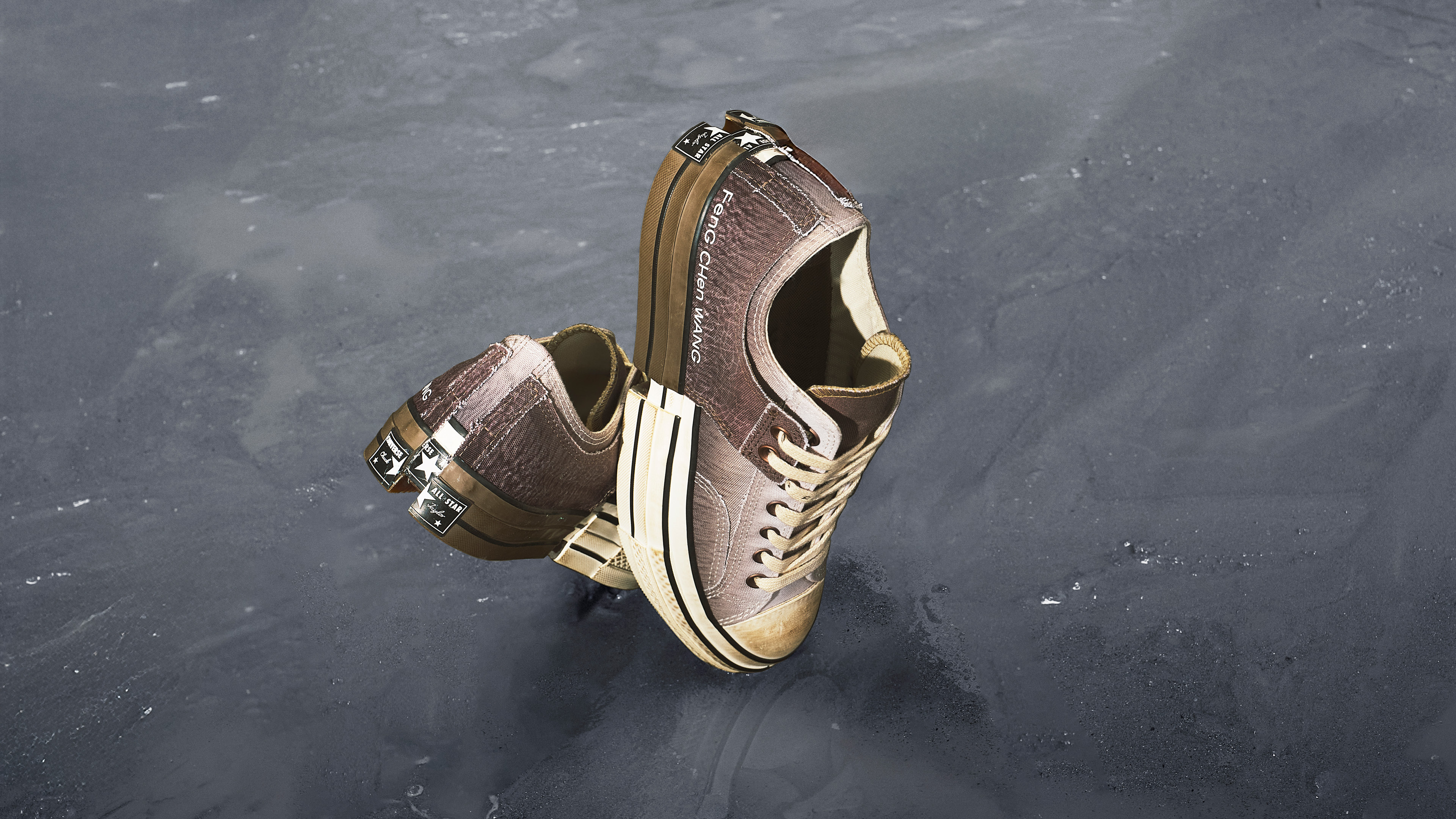 Converse, tasarımcı Feng Chen Wang ile iş birliğini yeniden hayata