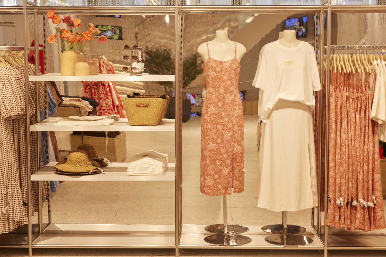 DeFacto perakende sektöründe yeni bir dönemi başlatıyor. Deneyim odaklı dönüşüm