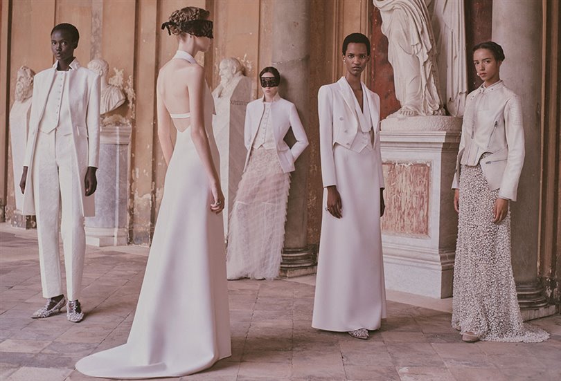 Roma’daki Villa Albani Torlonia bahçelerinde düzenlenen Dior defilesi, haute couture