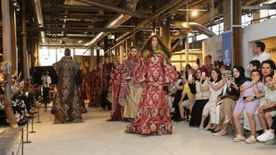 Kocaeli'deki Moda Akademisi'nde eğitim alan kursiyerlerin bir yıl boyunca hazırladığı