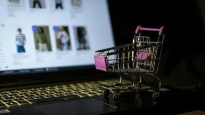 Daha önce 30 dolarlık alışveris sınırı getirilen e-ticaret plarformlarına bu