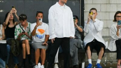 Givenchy'nin eski yaratıcı direktörü Amerikalı tasarımcı Matthew M. Williams, sessiz