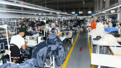 Van Valisi Ozan Balcı, Organize Sanayi Bölgesi'nde (OSB) yapımı son