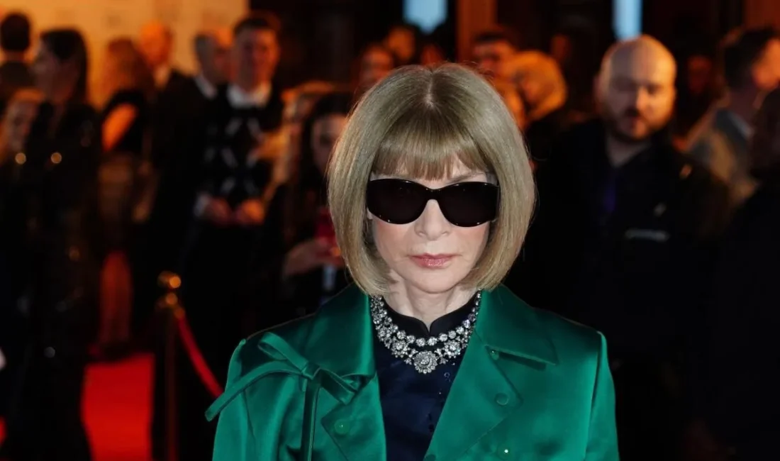 Moda dünyasının en etkili isimlerinden biri olan Anna Wintour, tam
