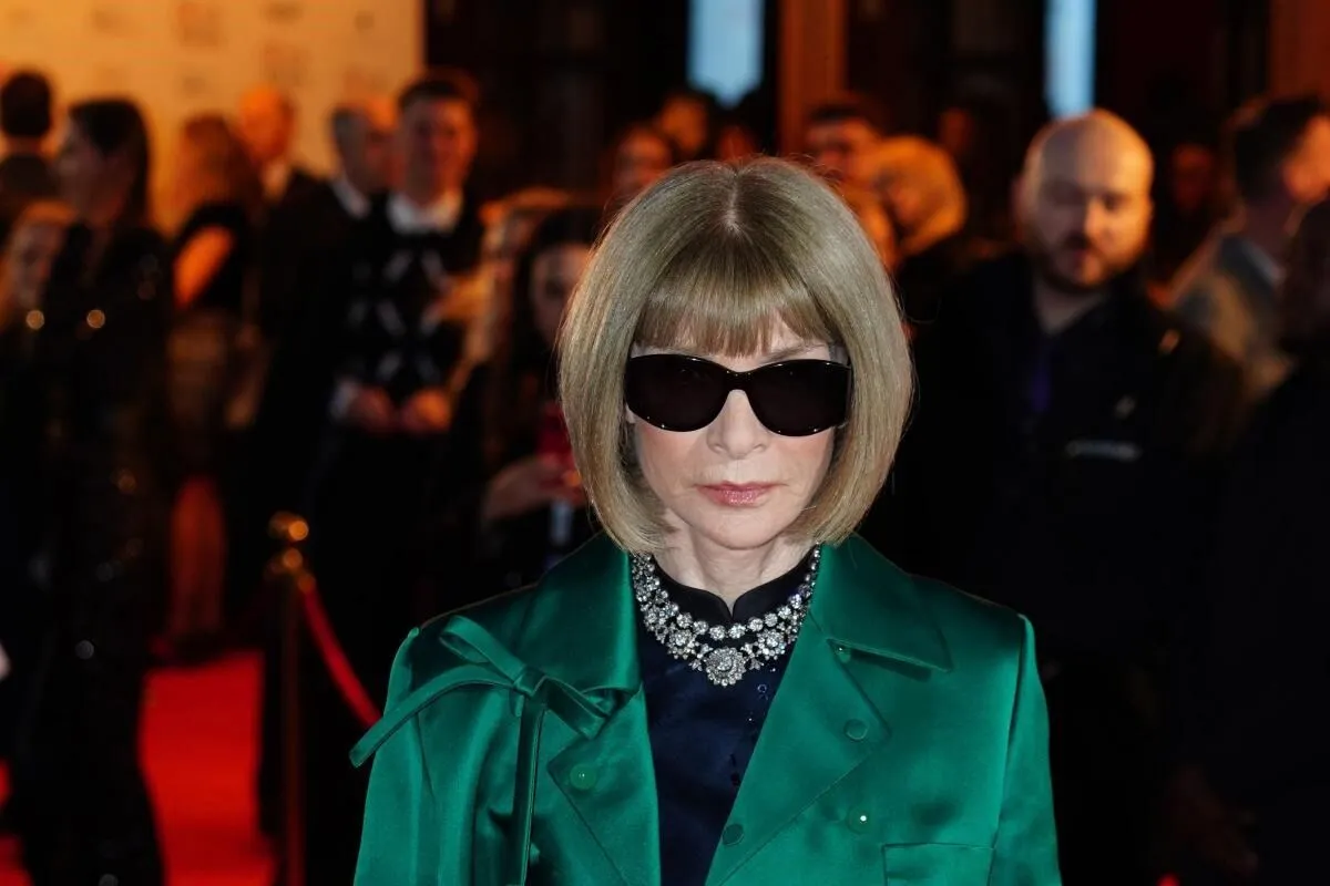 Moda dünyasının en etkili isimlerinden biri olan Anna Wintour, tam