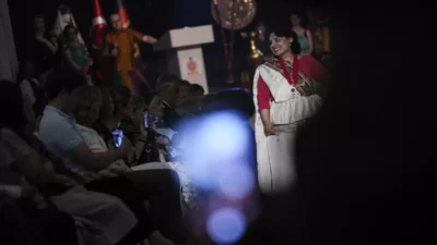 Sri Lanka ve Türk kültürlerini bir araya getiren "Renklerin Rapsodisi"