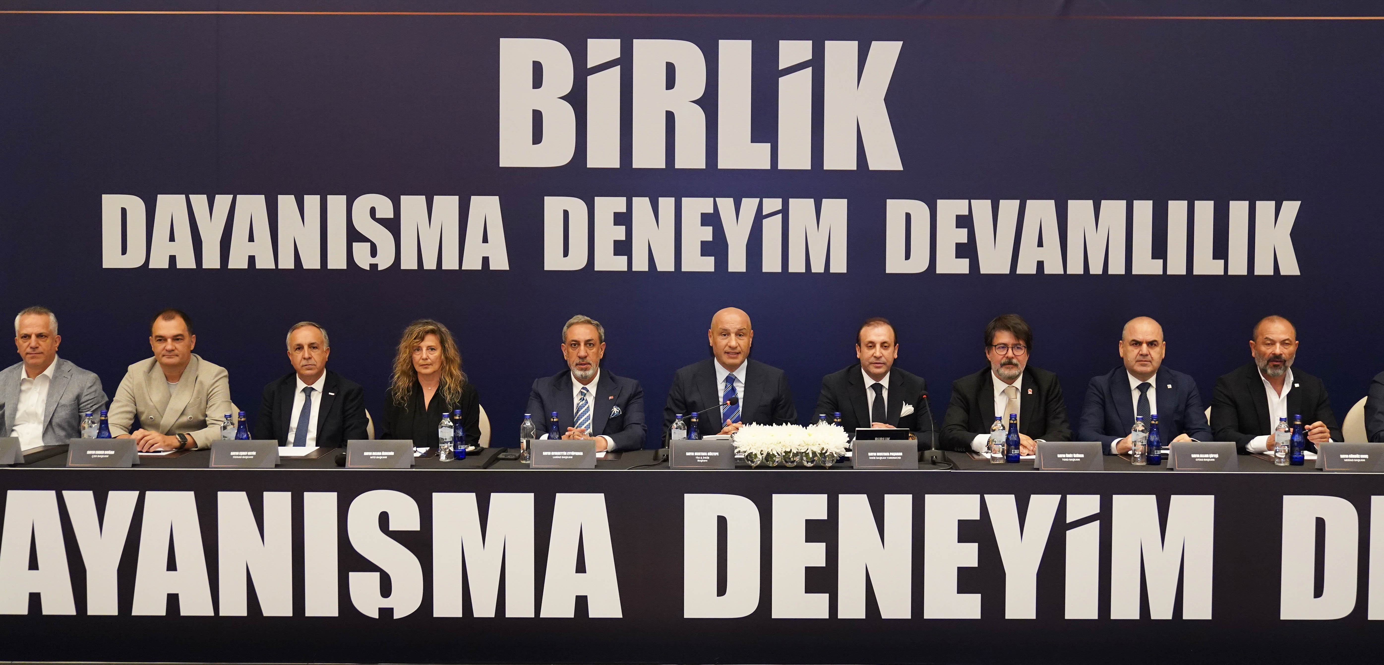 Türk hazır giyim sektörünün amiral gemisi olan İstanbul Hazır Giyim
