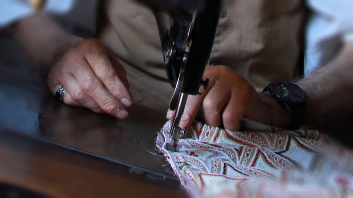 Hazır giyimin gölgesinde kalan geleneksel terzilik, ustaların yaş ortalamasının 60'ı