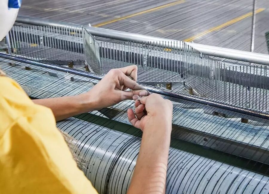 Tekstil ve hazır giyim sektörlerindeki daralma devam ederken, makine imalatı