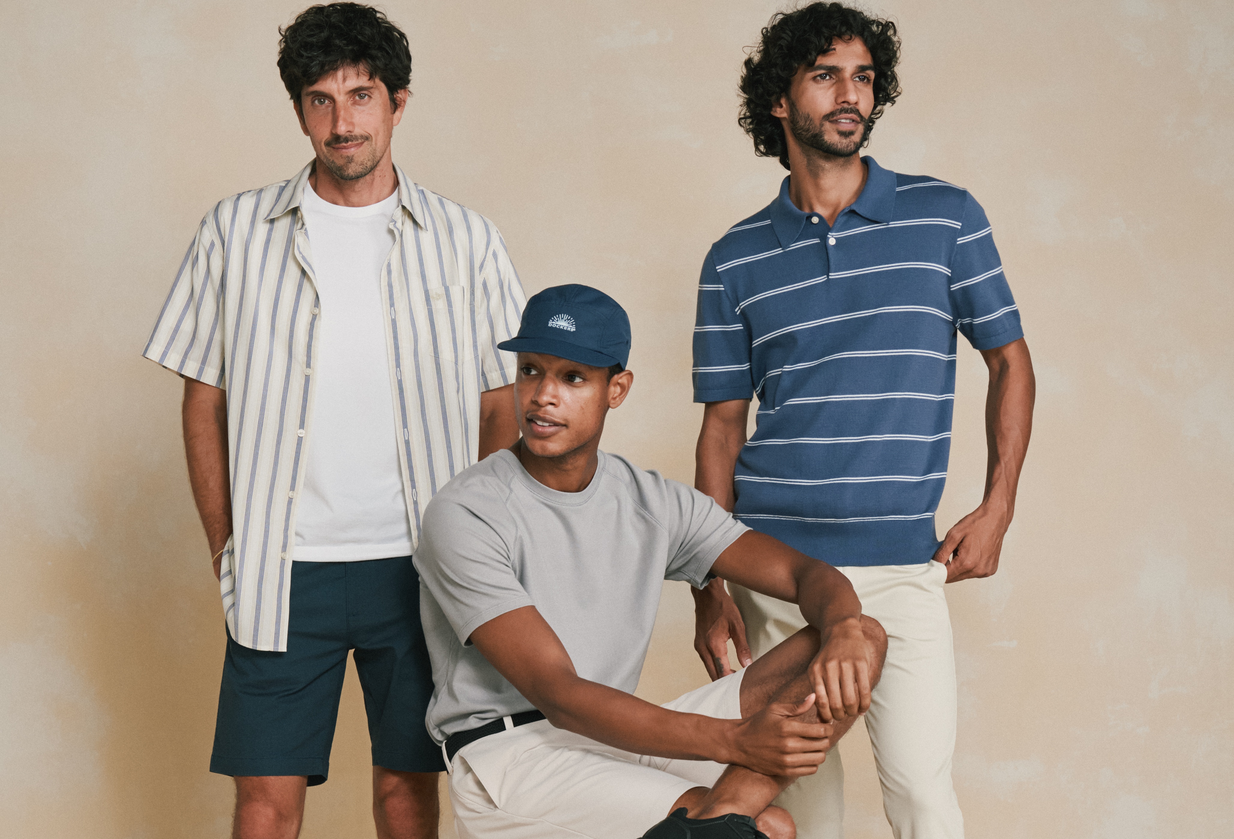 Mevsimler değişir, tarzınız aynı kalır. Dockers®, yaz aylarında da şık,