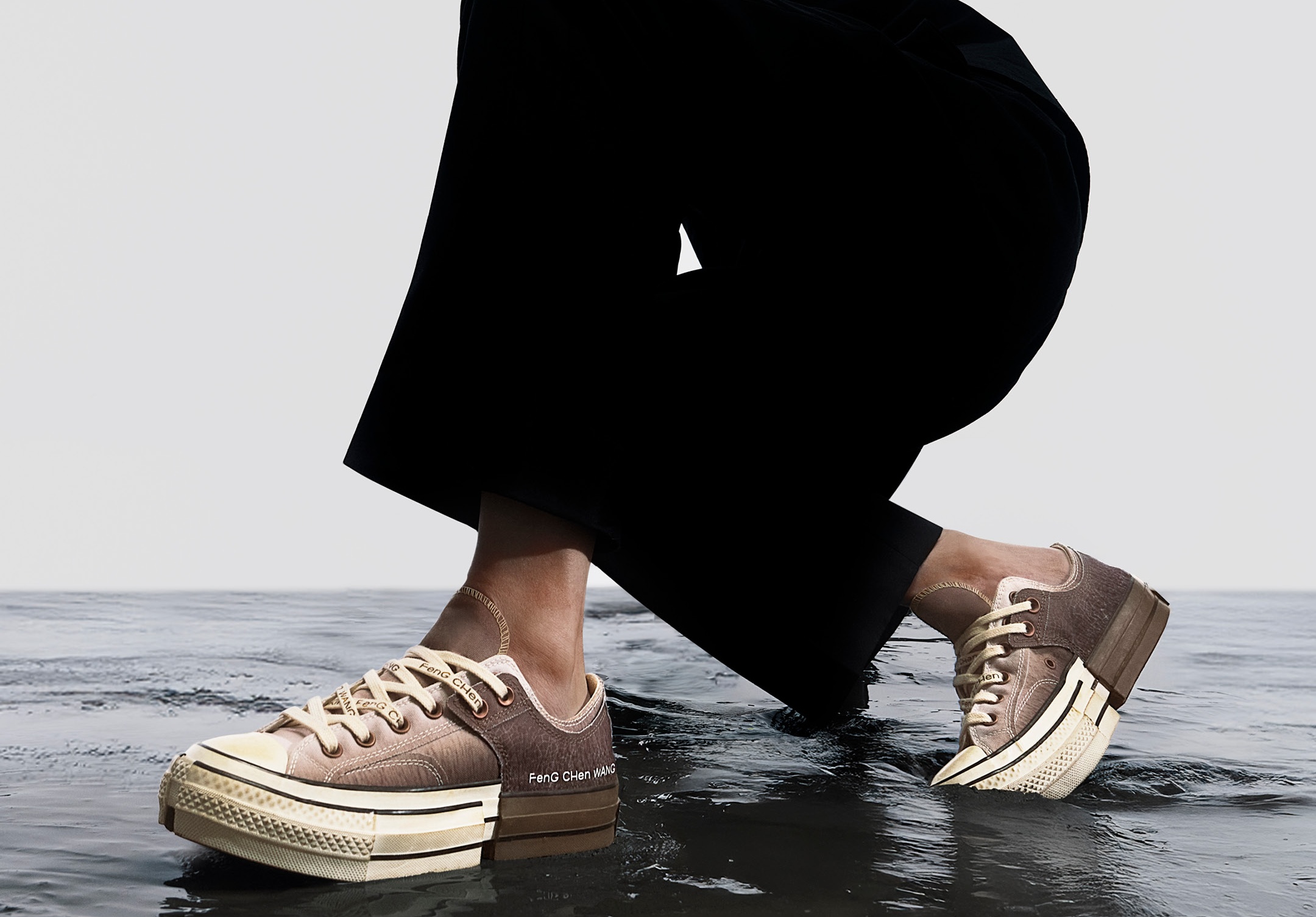  Nike grubu, son yıllarda satış düşüşü yaşayan Converse markasını yeniden canlandırmak